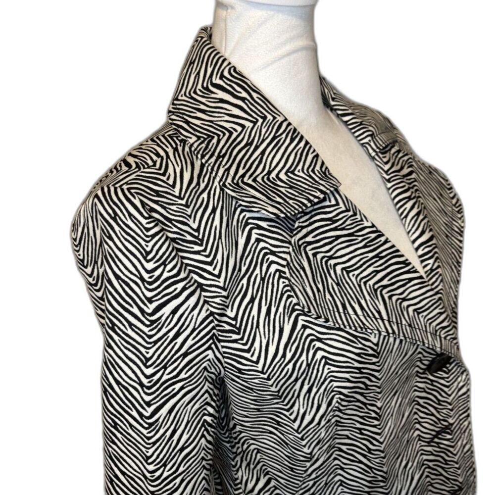 Cabi 007 Zeba Animal Print Button Up Trench Coat Jacket Womens Designer - Picture 6 of 8